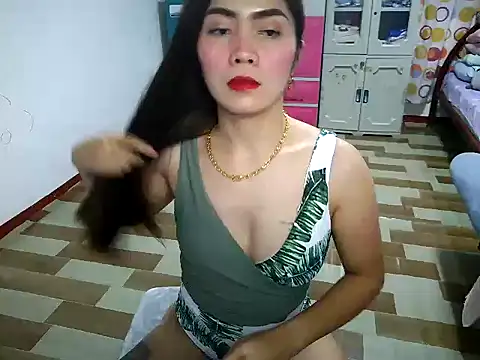 Snapshot of Sexynica chatting on 06-04-26, 02:34 Sexynica online show from 06-04-26, 02:34