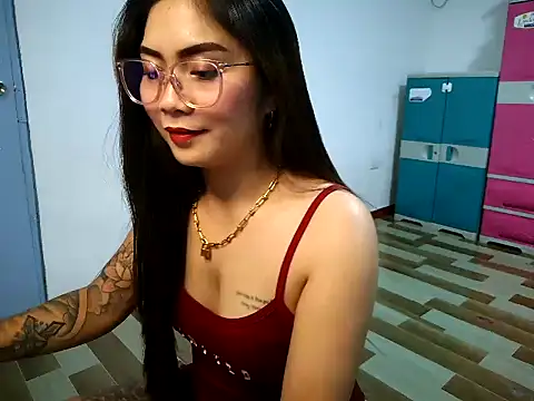Snapshot of Sexynica chatting on 07-06-26, 03:03 Sexynica online show from 07-06-26, 03:03