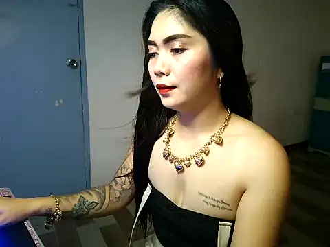 Snapshot of Sexynica chatting on 07-12-26, 03:08 Sexynica online show from 07-12-26, 03:08