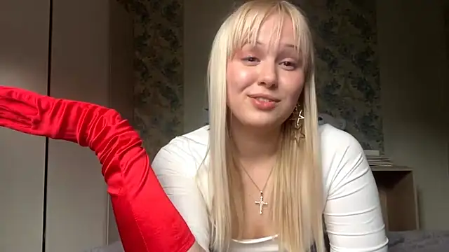 Snapshot of ShawandaHeibult chatting on 05-20-26, 04:35 ShawandaHeibult online show from 05-20-26, 04:35
