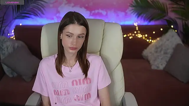 SophiaDream  online show from 05-20-26, 01:28