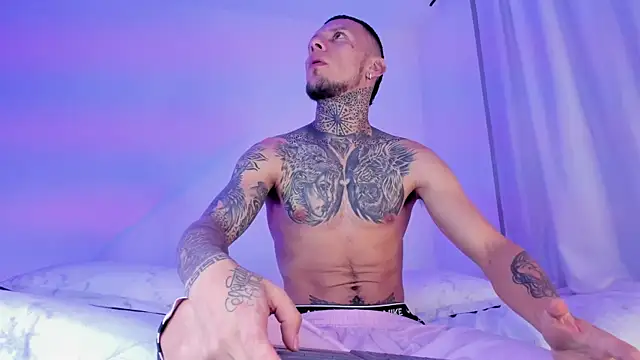  Kevin xxx online show from 02-26-25, 06:47