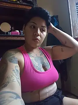Snapshot of AyllaFatal chatting on 07-15-26, 04:56 AyllaFatal online show from 07-15-26, 04:56