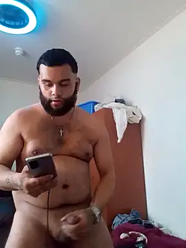 Snapshot of crimikeanu24 chatting on 05-20-26, 06:25 crimikeanu24 online show from 05-20-26, 06:25