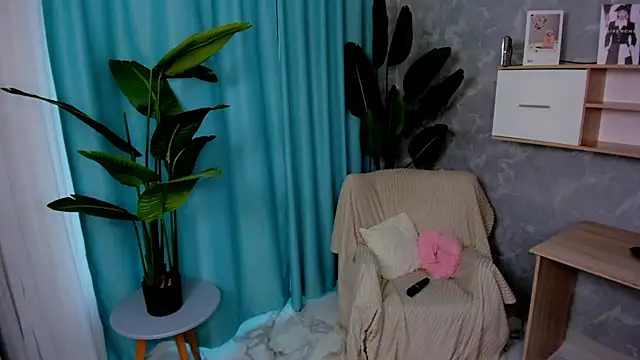 Snapshot of Rita_Myers chatting on 06-14-26, 01:02 Rita Myers online show from 06-14-26, 01:02