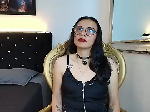 Snapshot of Afroditta_Rosse chatting on 05-30-26, 02:58 Afroditta Rosse online show from 05-30-26, 02:58