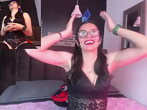 Snapshot of Afroditta_Rosse chatting on 06-09-26, 08:09 Afroditta Rosse online show from 06-09-26, 08:09