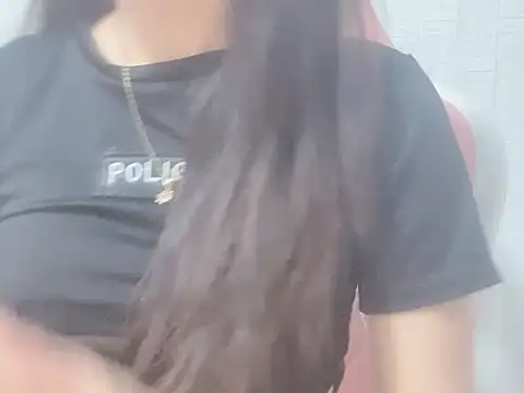 Uri sexy online show from 06-22-26, 07:11