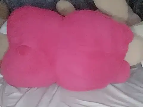 Uri sexy online show from 07-25-26, 09:40