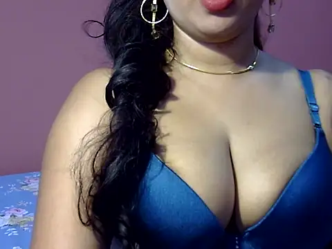 Snapshot of sexy_shala6 chatting on 05-29-26, 05:38 sexy shala6 online show from 05-29-26, 05:38
