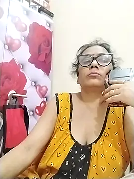 Snapshot of sampachatterjee234 chatting on 07-10-26, 04:31 sampachatterjee234 online show from 07-10-26, 04:31