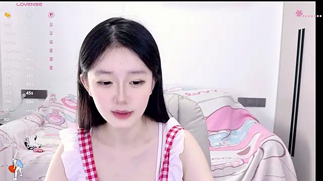 Snapshot of KylinKylin chatting on 06-17-26, 03:02 KylinKylin online show from 06-17-26, 03:02