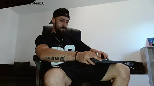 Snapshot of Alphadominathor chatting on 05-29-26, 09:40 Alphadominathor online show from 05-29-26, 09:40