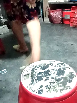 Bong sexy online show from 06-17-26, 12:18