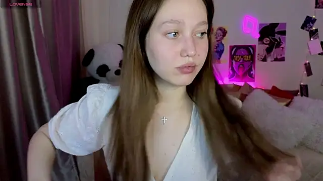 Snapshot of TinaShelton chatting on 06-06-26, 06:12 TinaShelton online show from 06-06-26, 06:12