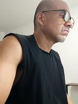 Gaceru01006 online show from 06-26-26, 12:26