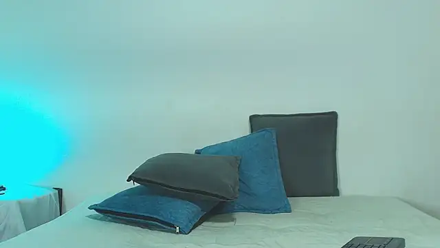 Snapshot of ashley_blazze chatting on 07-10-26, 11:35 ashley blazze online show from 07-10-26, 11:35