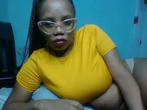 Tatianaluu online show from 05-30-26, 06:21