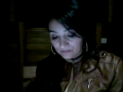 Snapshot of Anlly_garcia002 chatting on 05-24-26, 12:04 Anlly garcia002 online show from 05-24-26, 12:04