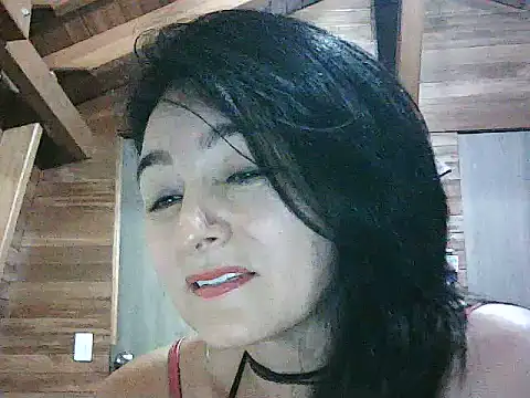 Snapshot of Anlly_garcia002 chatting on 06-04-26, 11:44 Anlly garcia002 online show from 06-04-26, 11:44