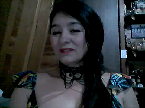 Snapshot of Anlly_garcia002 chatting on 06-12-26, 03:27 Anlly garcia002 online show from 06-12-26, 03:27