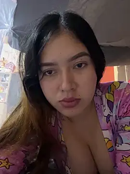LuxuryCoupleX online show from 05-23-26, 03:23
