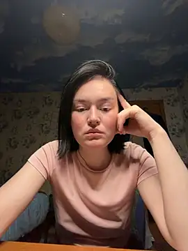 QueenNensyx online show from 05-22-26, 07:52