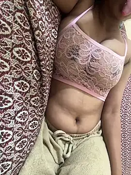 bold priya online show from 06-26-26, 07:18