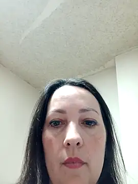 zupita0305 online show from 06-27-26, 06:35