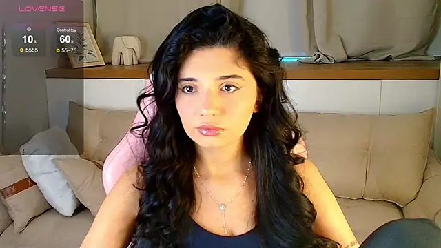 Snapshot of Rose_Desiree chatting on 06-23-26, 11:08 Rose Desiree online show from 06-23-26, 11:08