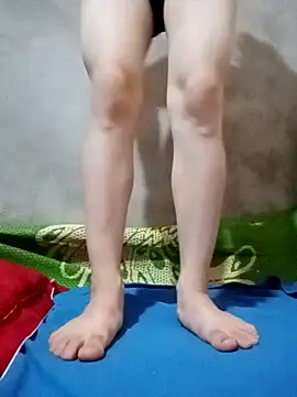 Hoangtuyetnhi online show from 05-26-26, 01:01