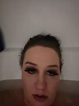 CreamVixen online show from 06-01-26, 02:35