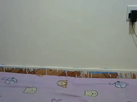 Snapshot of beauty_bby chatting on 06-12-26, 10:14 beauty bby online show from 06-12-26, 10:14