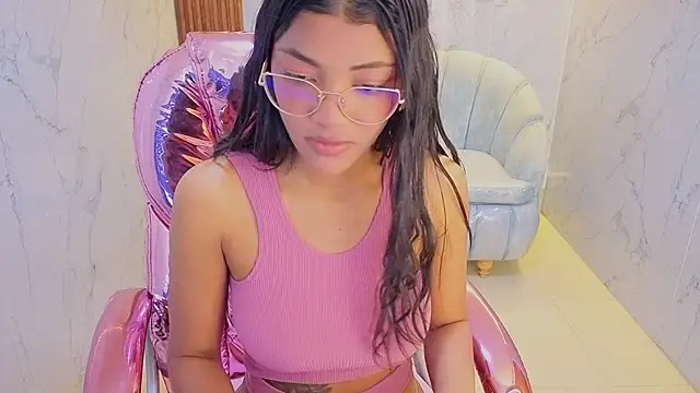valentina gomez s online show from 05-26-26, 12:45
