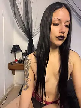 LivKristine online show from 07-01-26, 09:36
