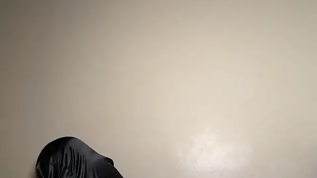 Nami Campbell online show from 06-18-26, 09:14