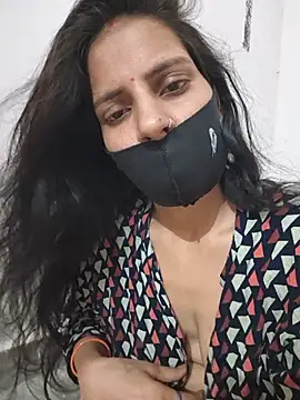 Snapshot of Neha-ji chatting on 06-15-26, 04:25 Neha-ji online show from 06-15-26, 04:25