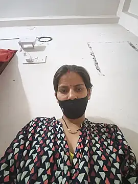 Snapshot of Neha-ji chatting on 07-01-26, 01:56 Neha-ji online show from 07-01-26, 01:56