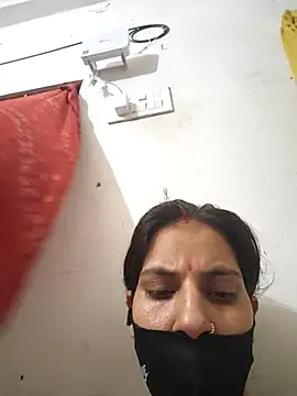 Snapshot of Neha-ji chatting on 07-05-26, 06:48 Neha-ji online show from 07-05-26, 06:48