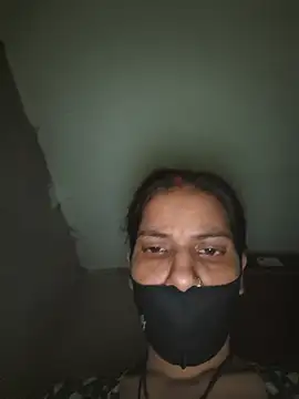 Snapshot of Neha-ji chatting on 07-08-26, 12:37 Neha-ji online show from 07-08-26, 12:37