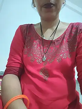 Snapshot of Neha-ji chatting on 07-13-26, 04:10 Neha-ji online show from 07-13-26, 04:10