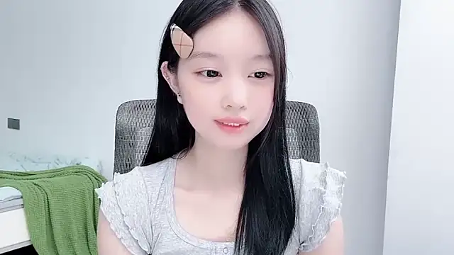 Yoyo33355 online show from 07-08-26, 03:00