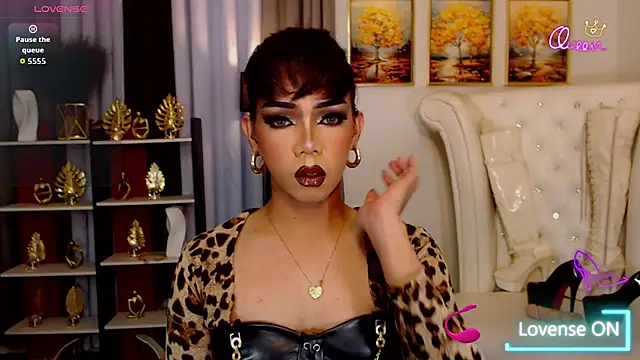 Snapshot of FuckingDollz chatting on 06-18-26, 04:13 FuckingDollz online show from 06-18-26, 04:13