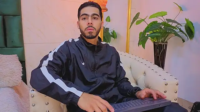 Jadiel Stone online show from 06-10-26, 11:42