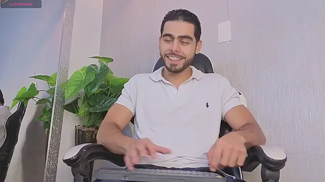 Jadiel Stone online show from 07-15-26, 12:21