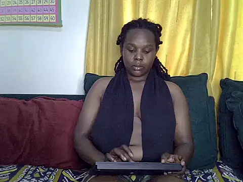 Snapshot of Nerd_ray00 chatting on 07-12-26, 09:00 Nerd ray00 online show from 07-12-26, 09:00