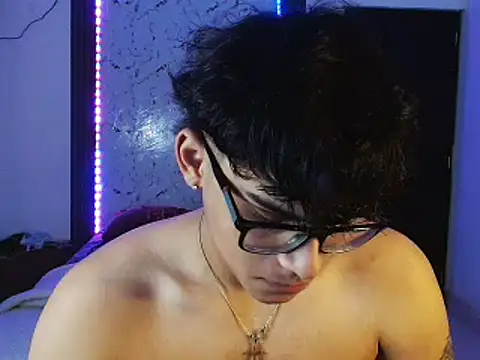 Mr yisuzz online show from 06-06-26, 11:48