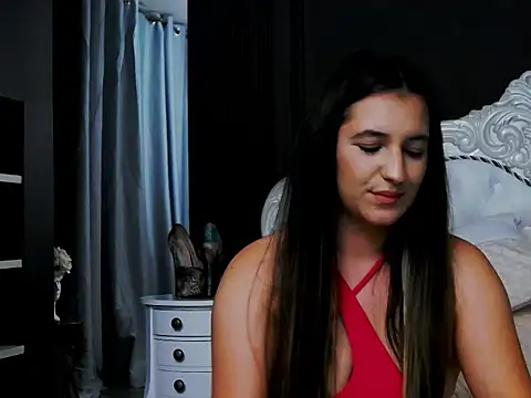 Snapshot of JasmineStafford chatting on 06-26-26, 10:03 JasmineStafford online show from 06-26-26, 10:03