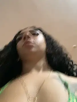 Snapshot of Sereia_camgirl chatting on 06-29-26, 09:37 Sereia camgirl online show from 06-29-26, 09:37