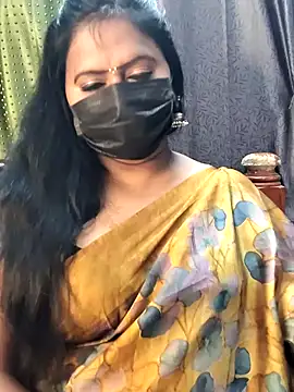 Snapshot of Meera_mia chatting on 05-30-26, 07:44 Meera mia online show from 05-30-26, 07:44